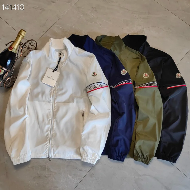 Moncler sz1-5 26yr113 (1)